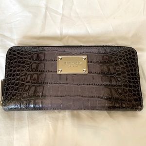 Michael Kors Hamilton Alligator Leather Wallet